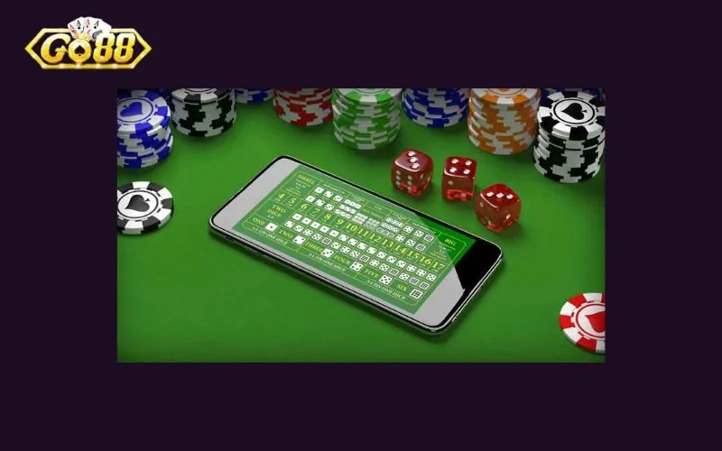 Sicbo là một trò chơi dựa trên việc tung xúc xắc và đặt cược vào kết quả của các lần tung